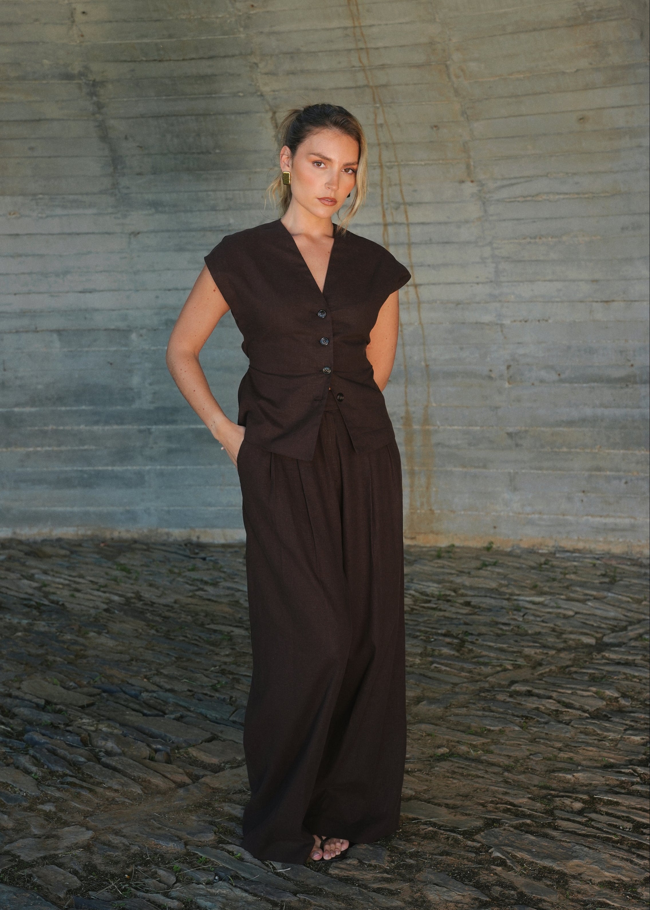 Nolla Adjustable Linen Vest - Brown
