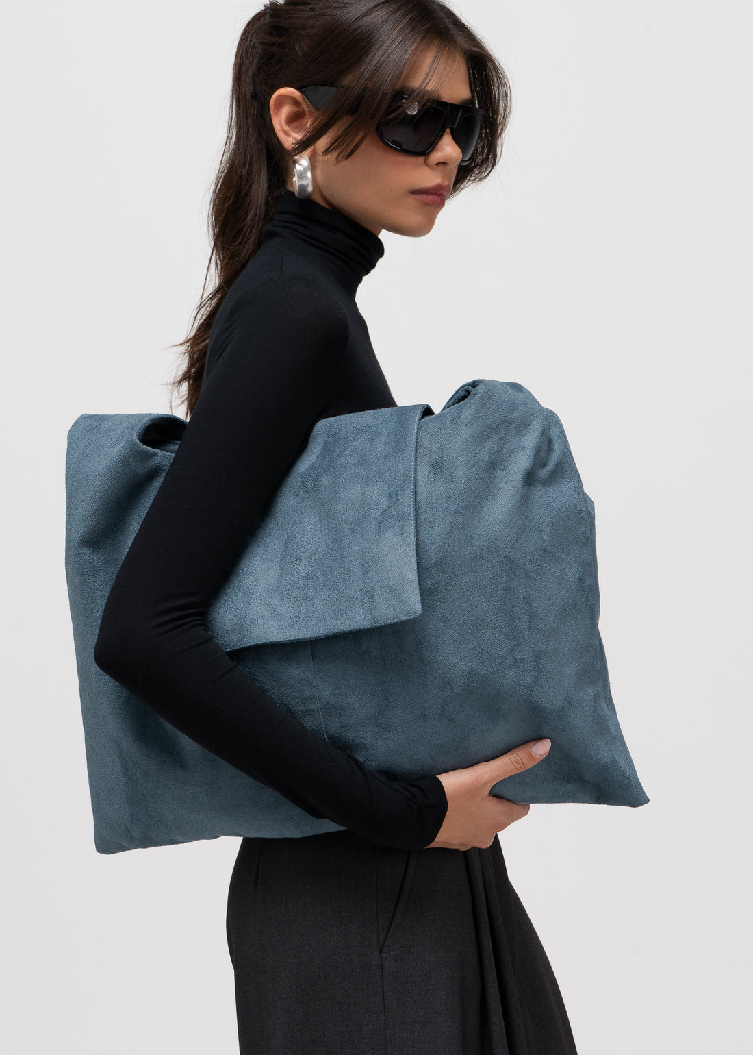 Ease Slouchy Shoulder Bag - Blue (Made to Order)