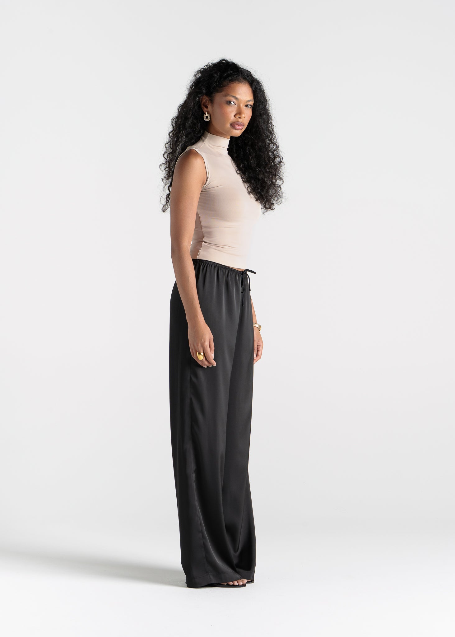 Giulia Loose Satin Pants - Black