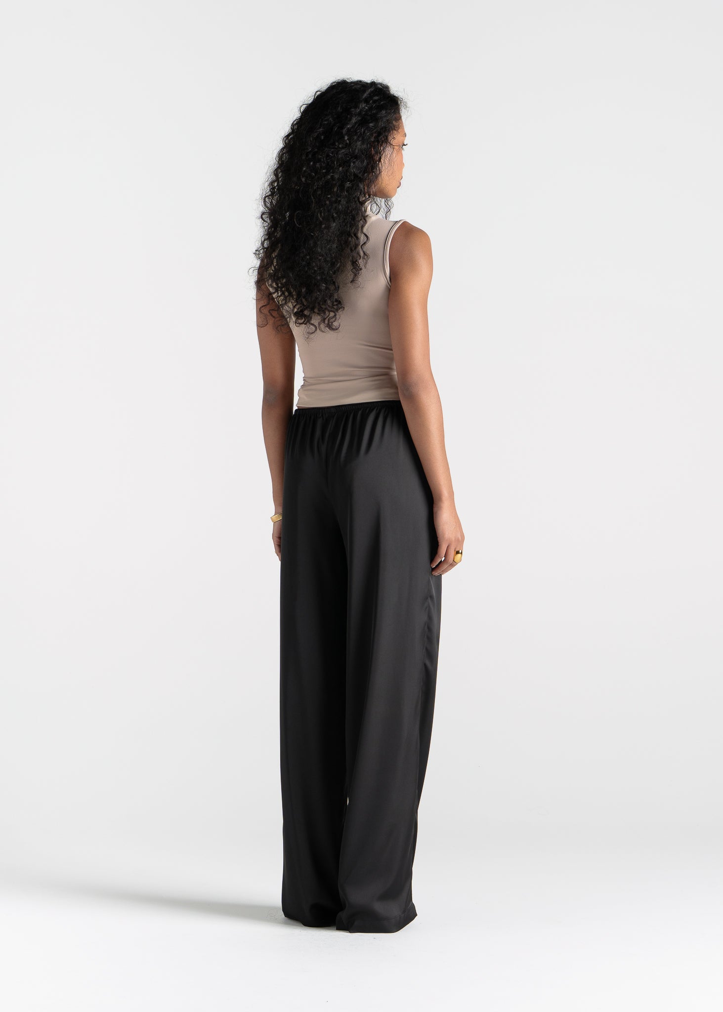 Giulia Loose Satin Pants - Black