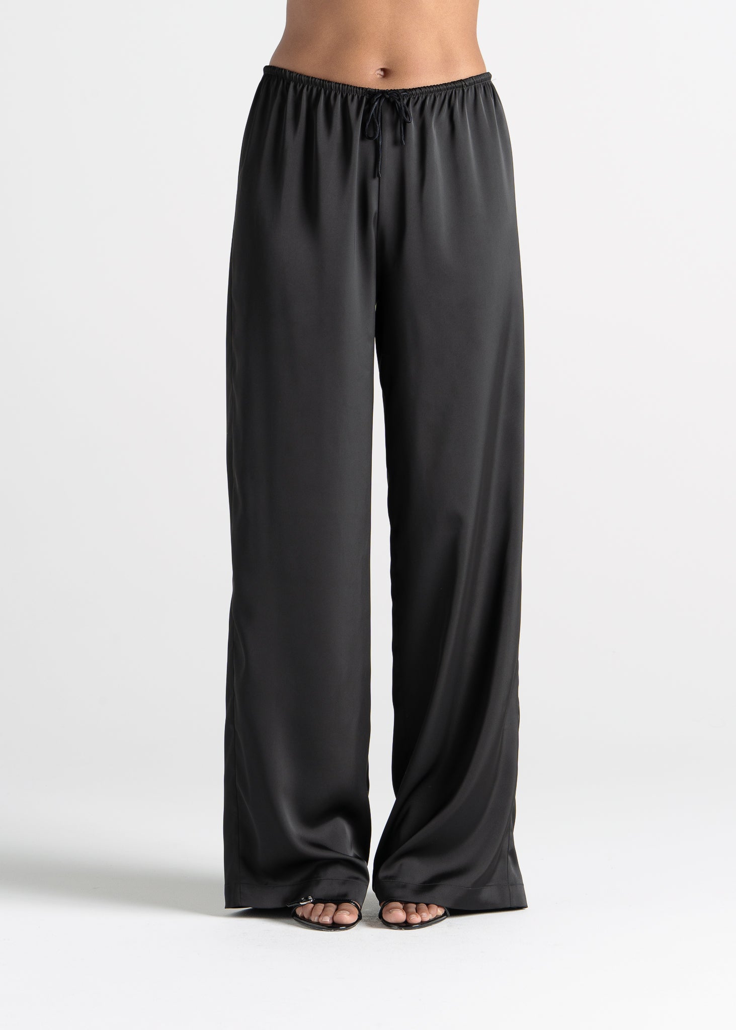 Giulia Loose Satin Pants - Black