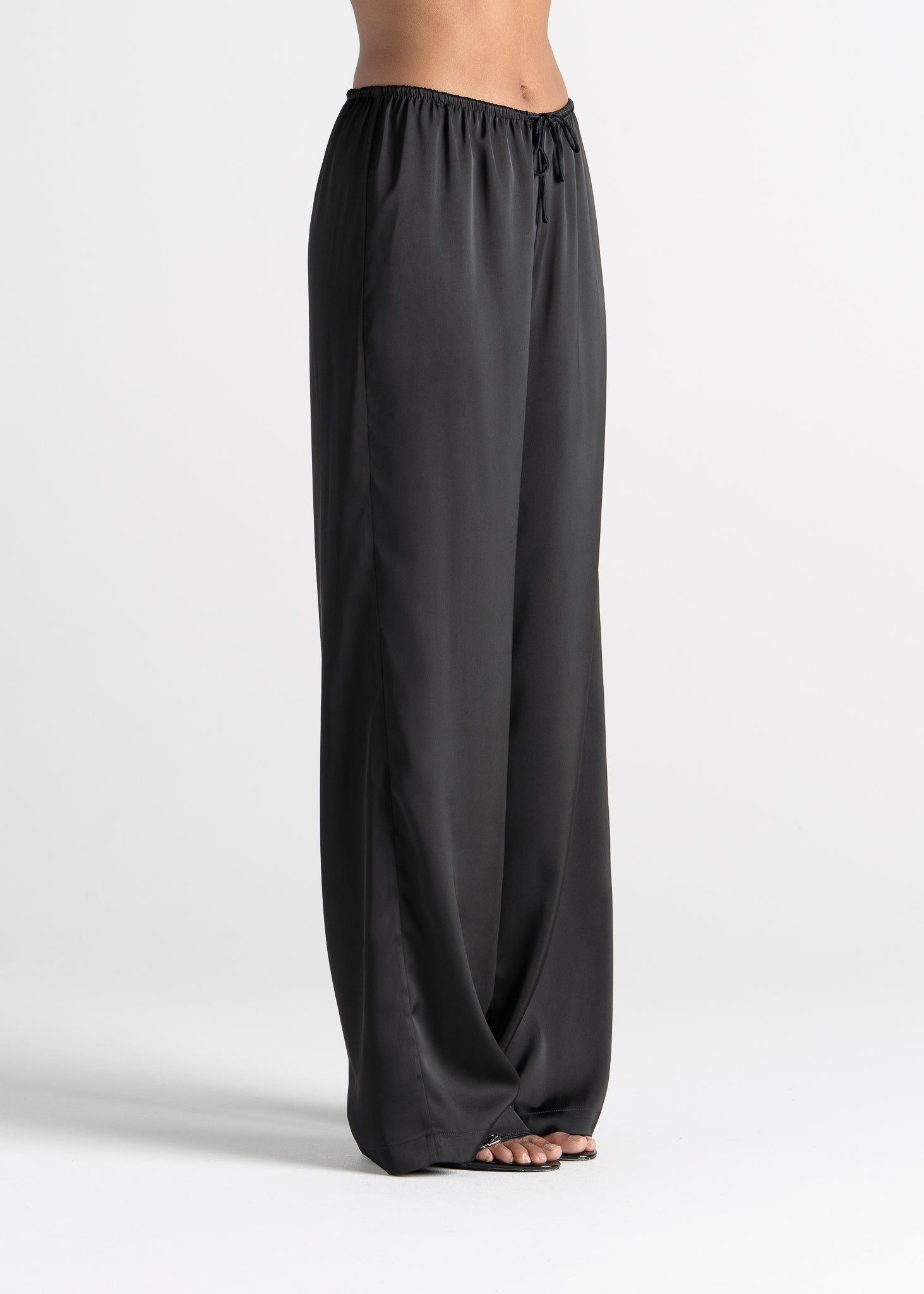 Giulia Loose Satin Pants - Black