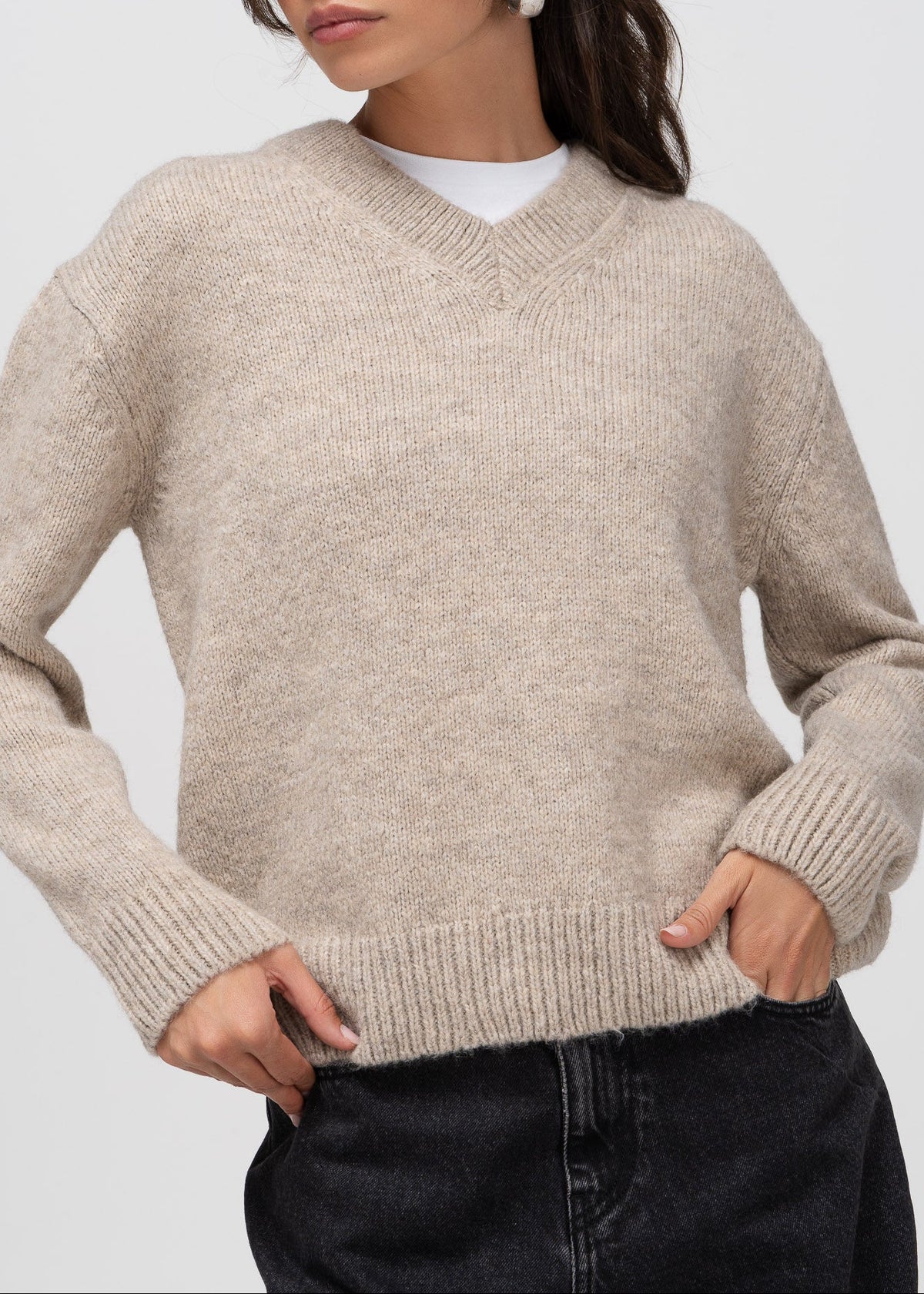 Zoe Oversized V-Neck Sweater – Oatmeal