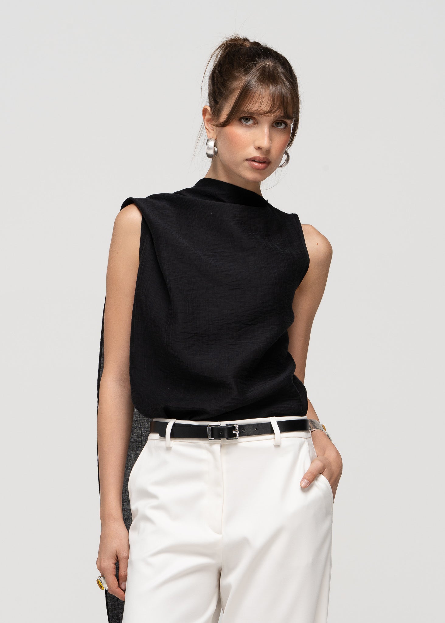 Brisa Back-Drape Top - Black