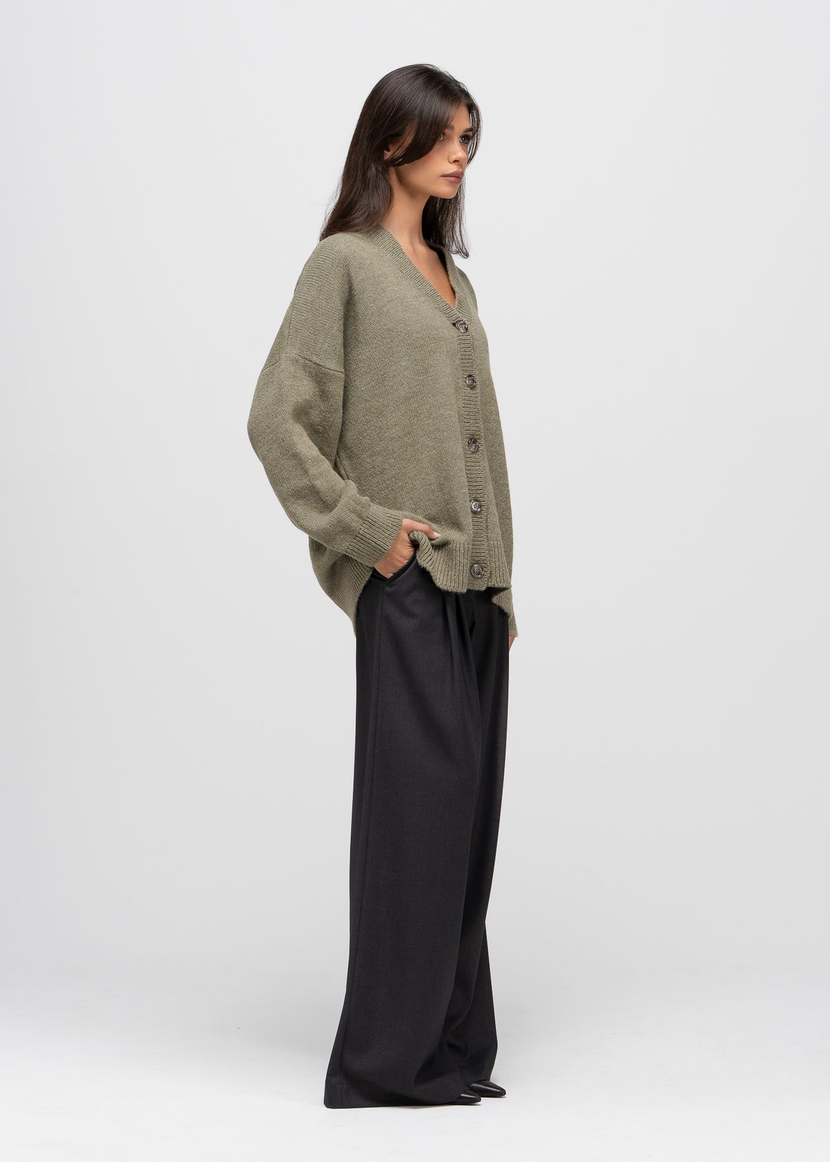 Milo Oversized V-Neck Cardigan – Sage Green
