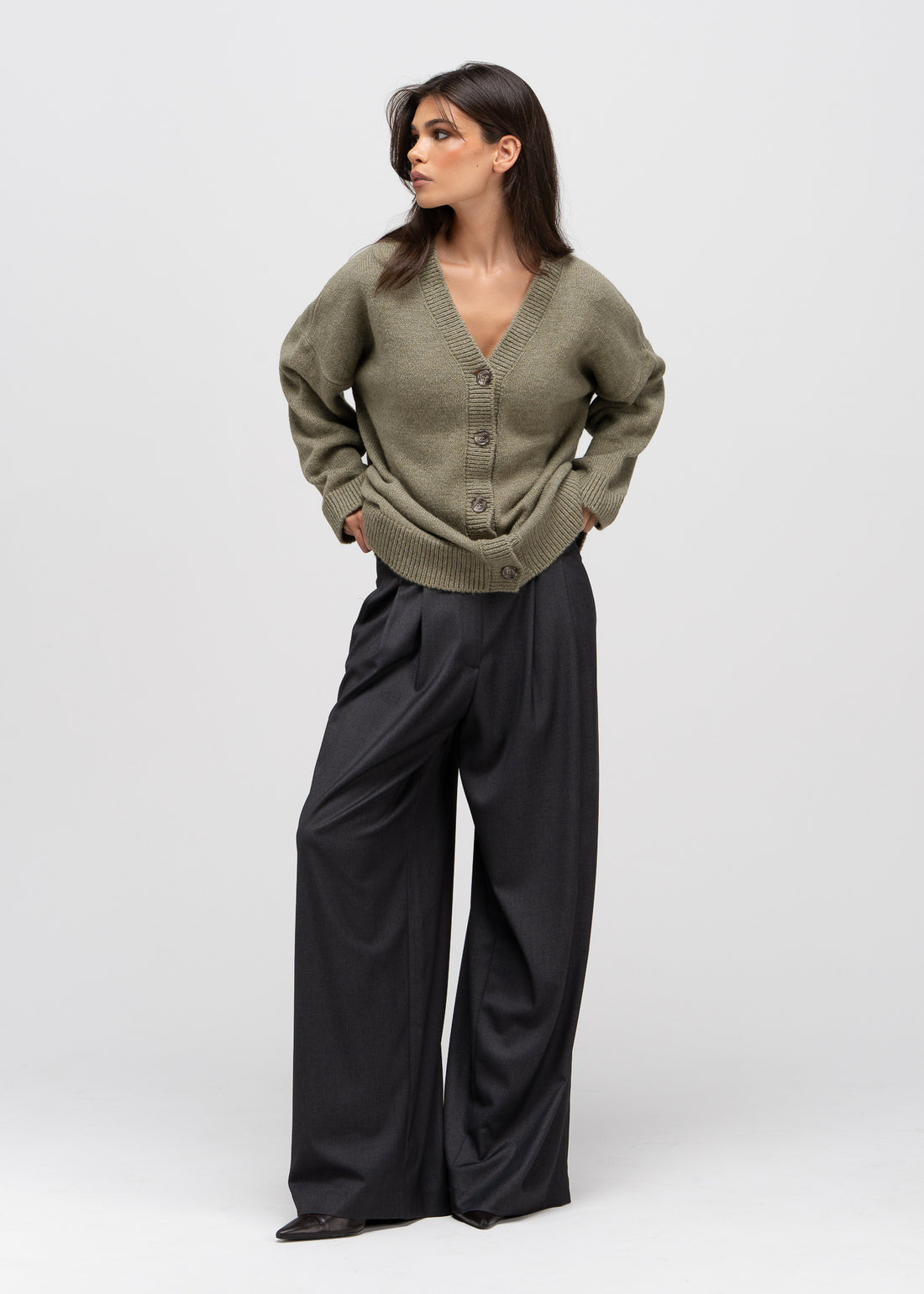 Milo Oversized V-Neck Cardigan – Sage Green