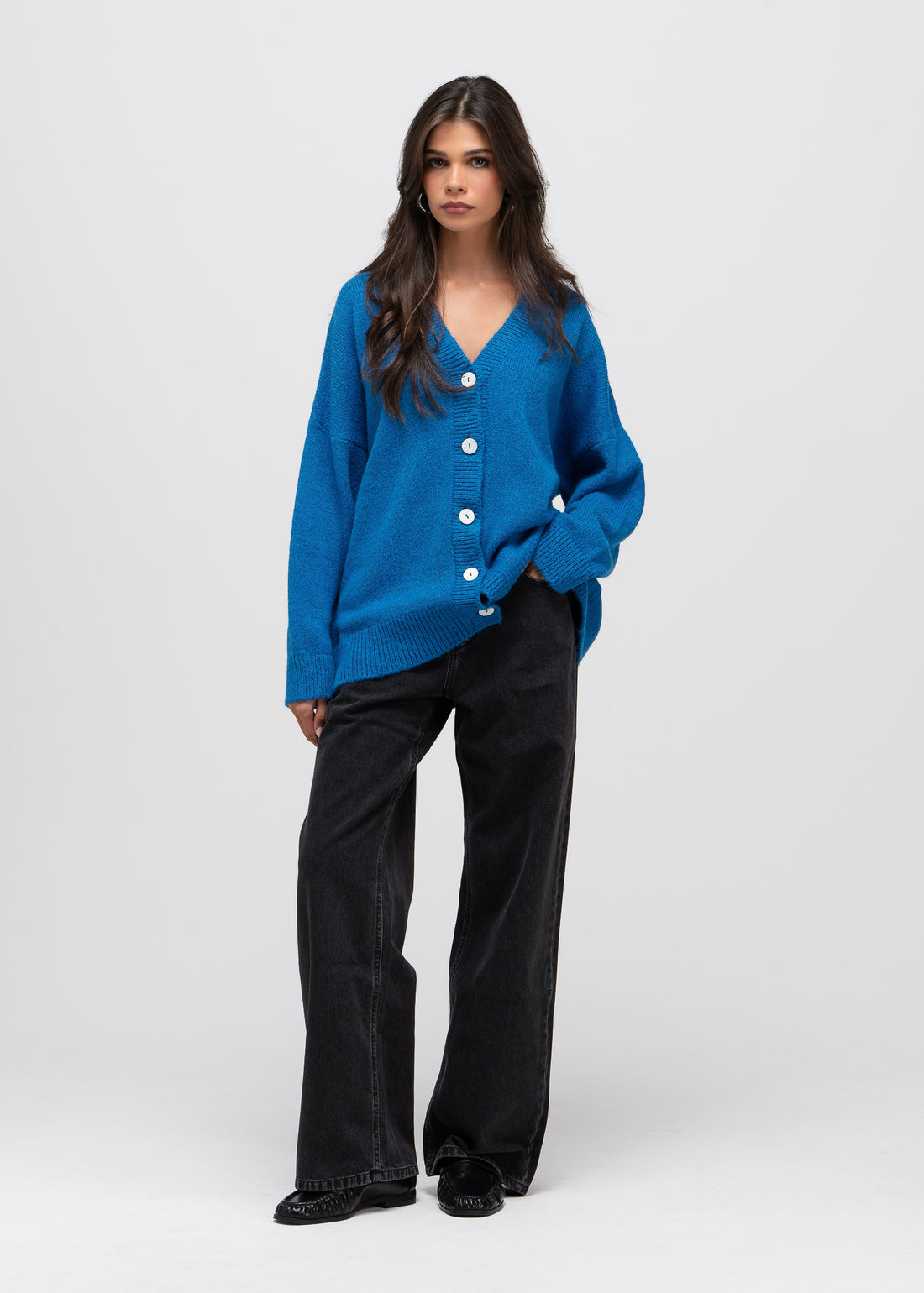 Milo Oversized V-Neck Cardigan – Cobalt Blue