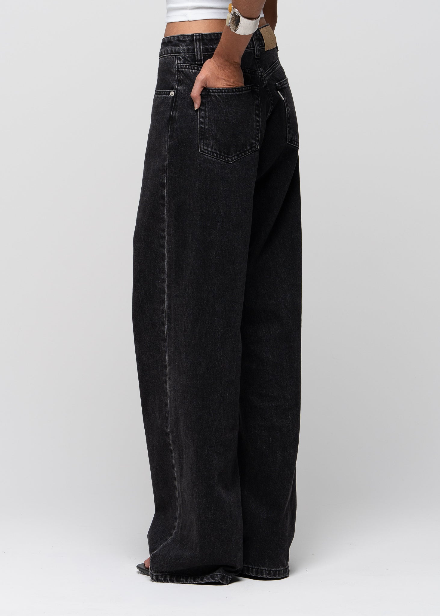 Mia Mid-Waist Wide Leg Jeans - Dark Grey