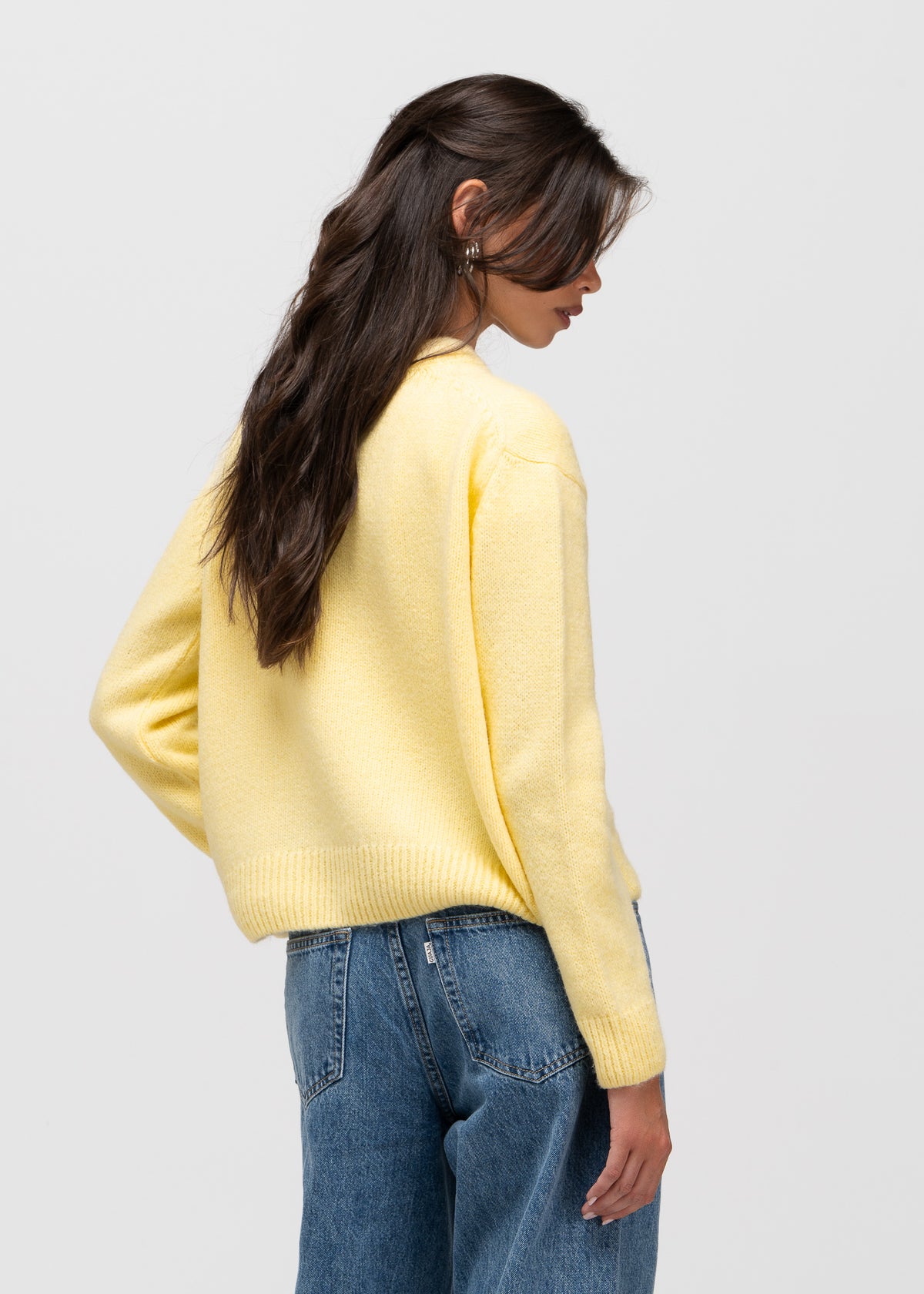 Zoe Oversized V-Neck Sweater – Yellow