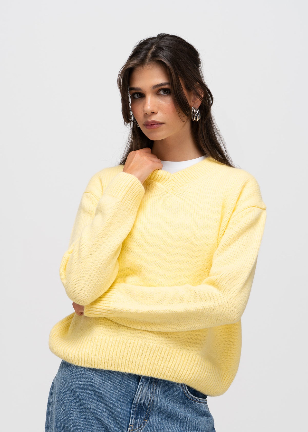 Zoe Oversized V-Neck Sweater – Yellow