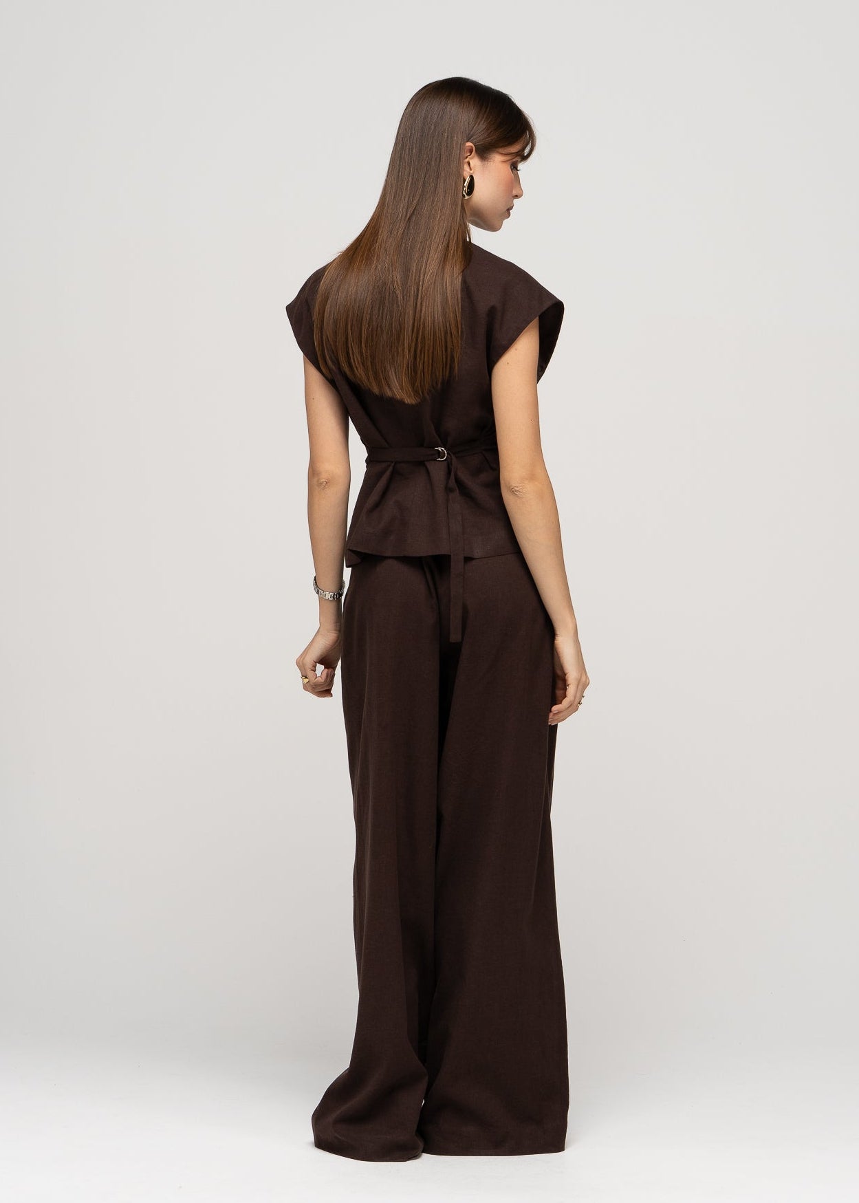 Nolla Adjustable Linen Vest - Brown