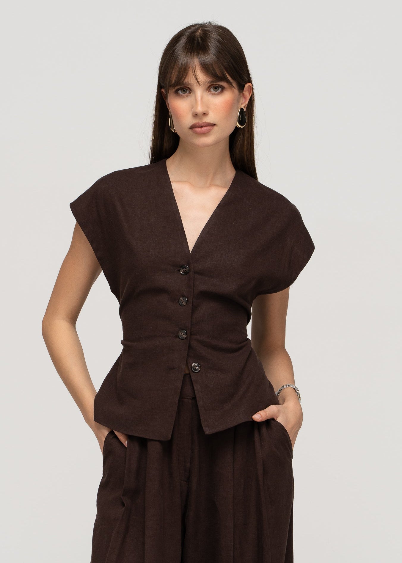 Nolla Adjustable Linen Vest - Brown