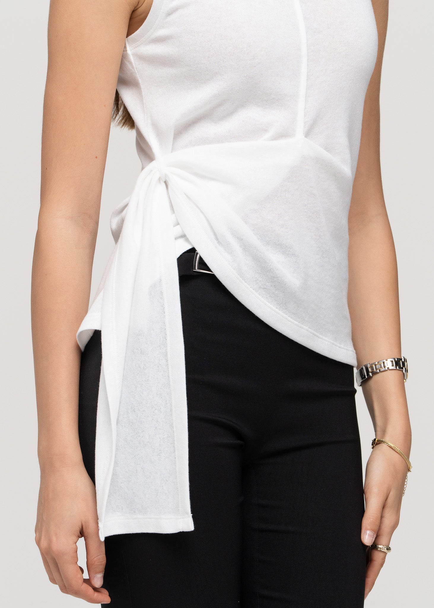 Bri Twisted Tank-Top - White