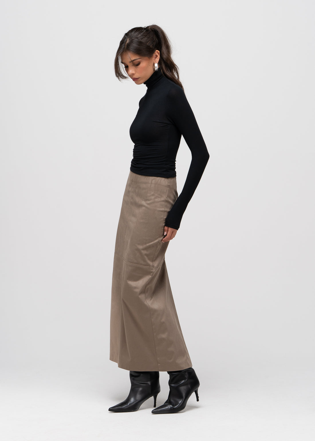 Maeve Long Sleeve Turtleneck Top - Black