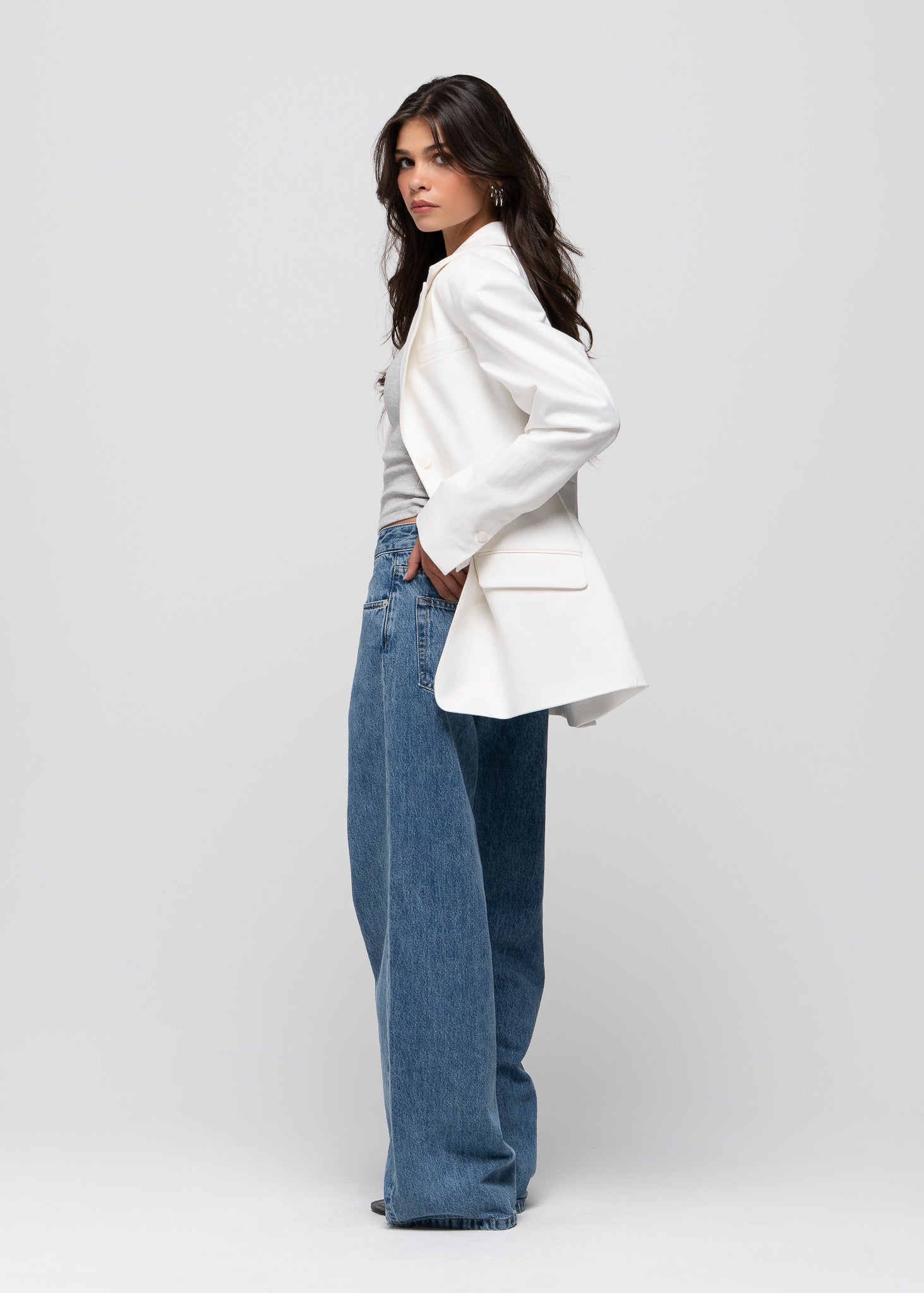 Ella Structured Waist-Cinched Blazer - Off-White