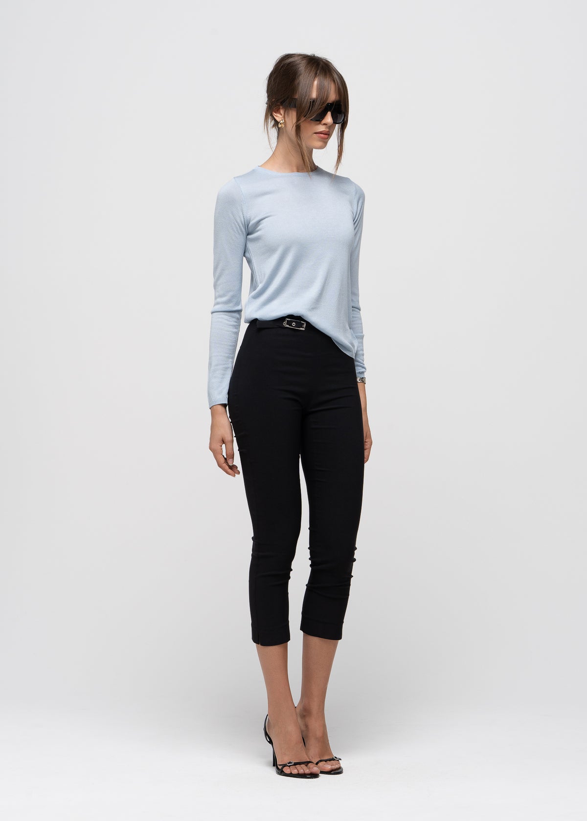 Sienna Belted 3/4 Capri Pants