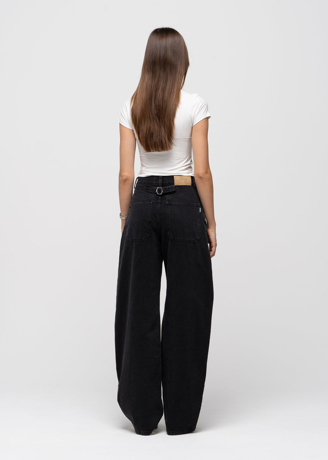 Ava Mid-Waist Barrel Jeans - Dark Grey
