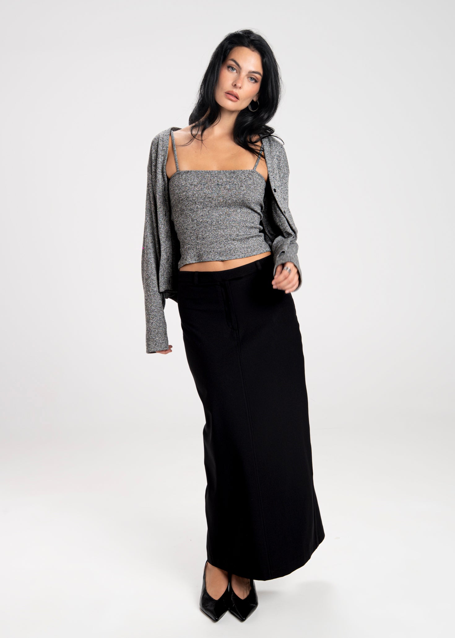 Keanu Tailored Mid-Waist Midi Skirt - Black