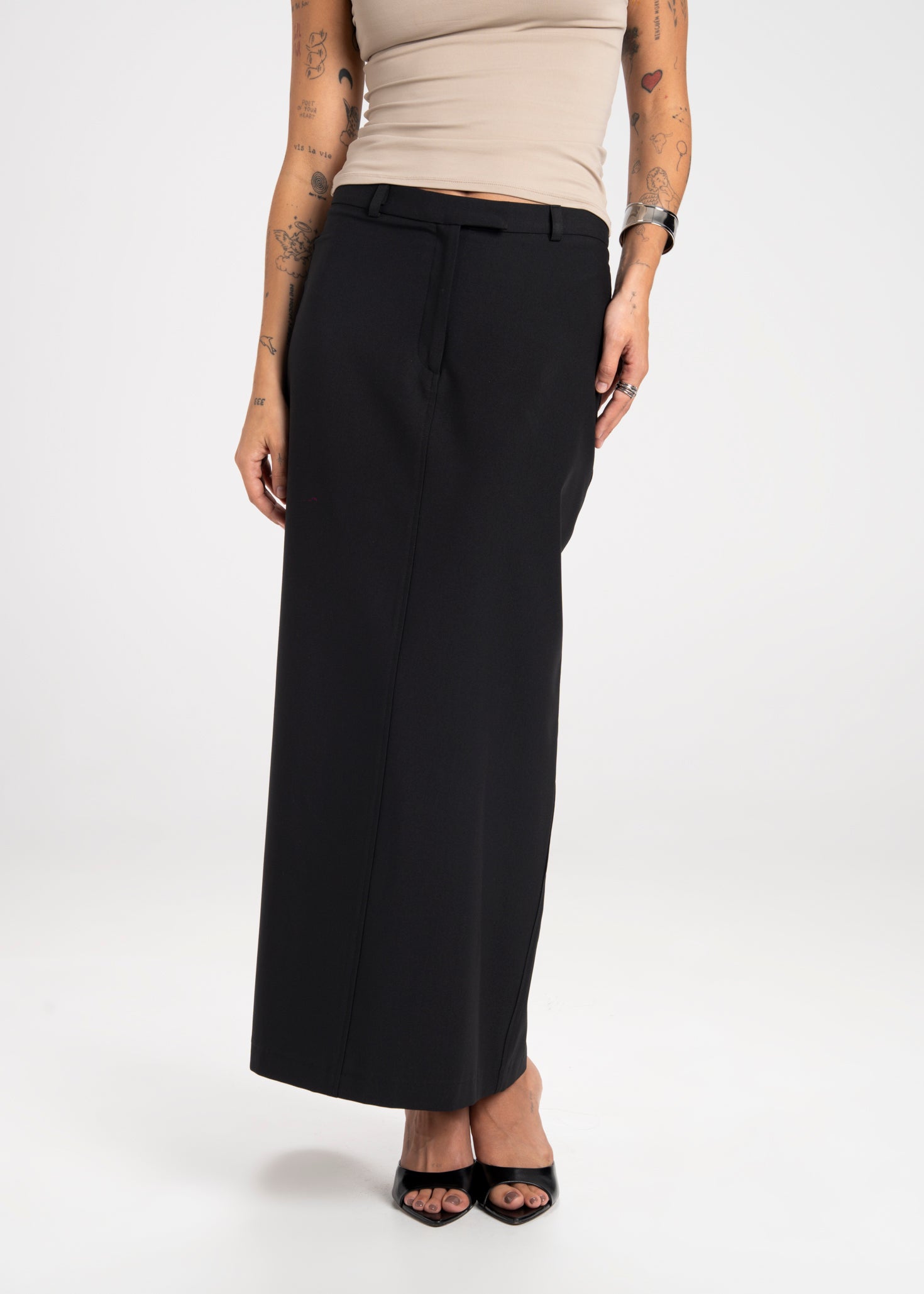 Keanu Tailored Mid-Waist Midi Skirt - Black