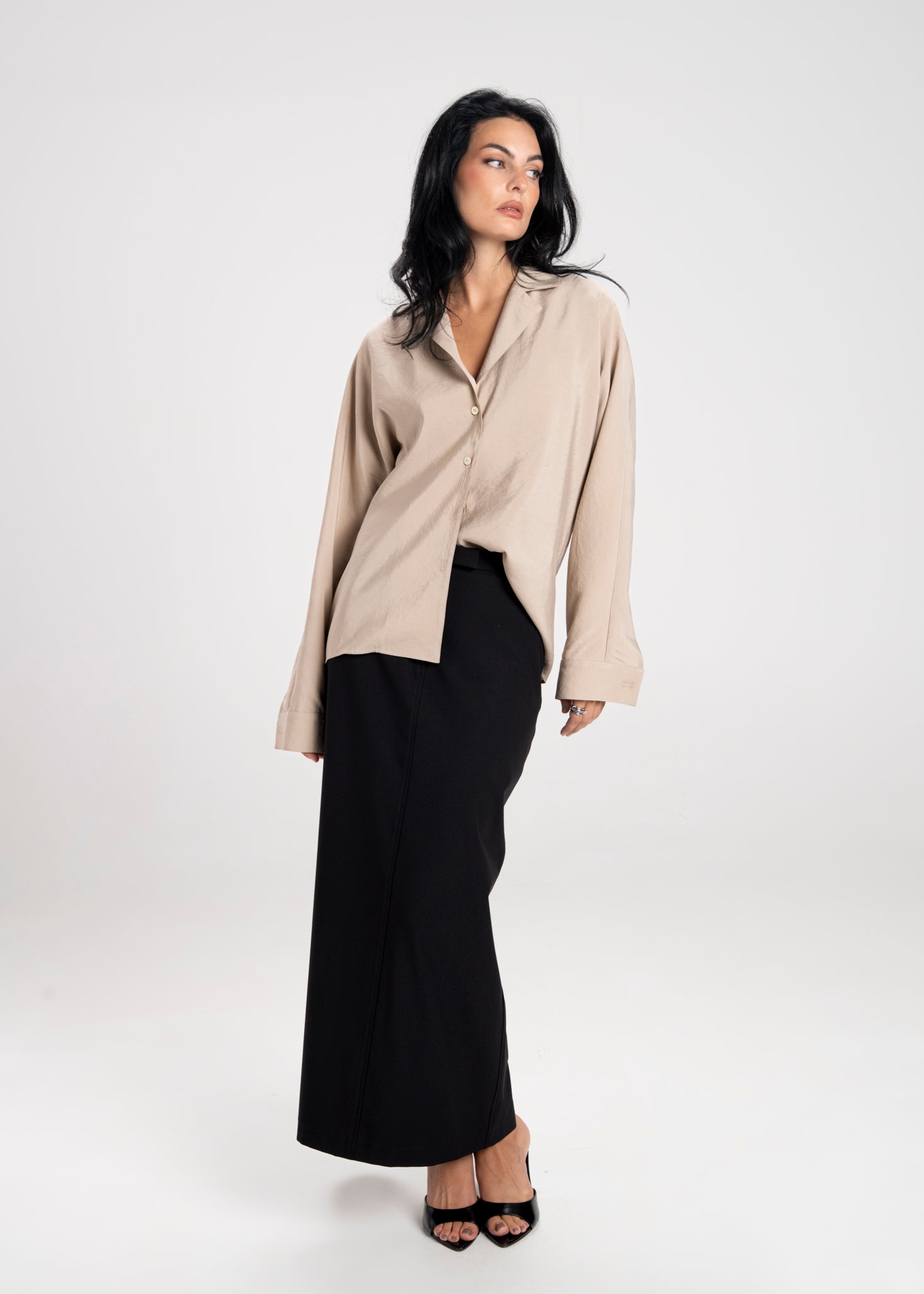 Lea Flowy Blouse With Collar