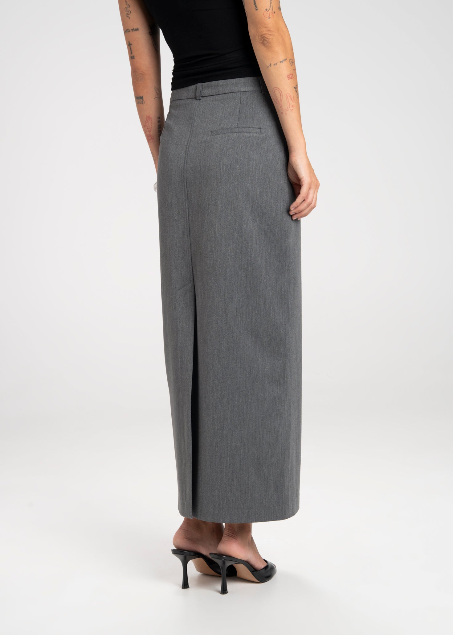 Keanu Tailored Mid-Waist Midi Skirt - Grey