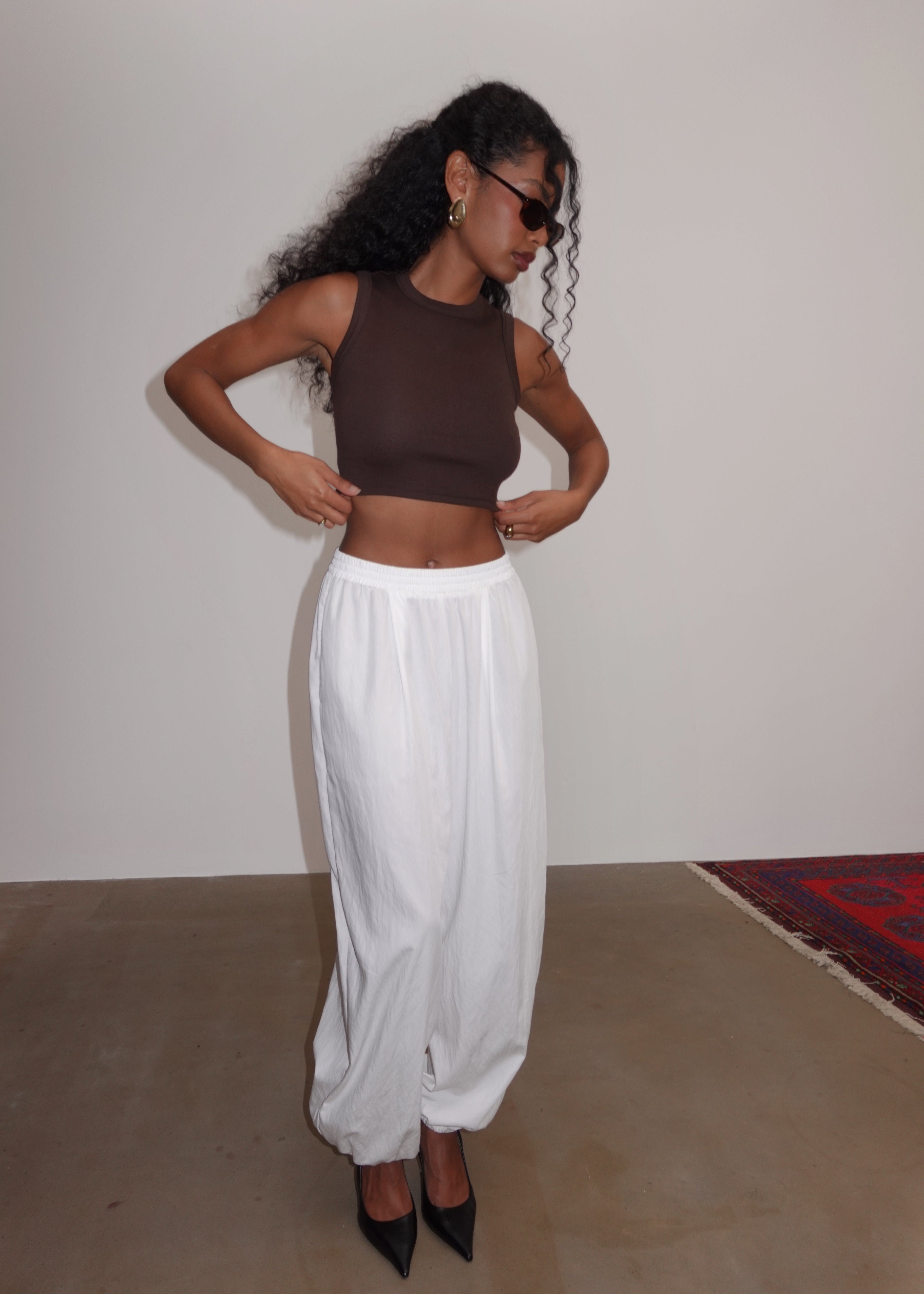 Kurt High-Neck Cropped Tank Top - Brown