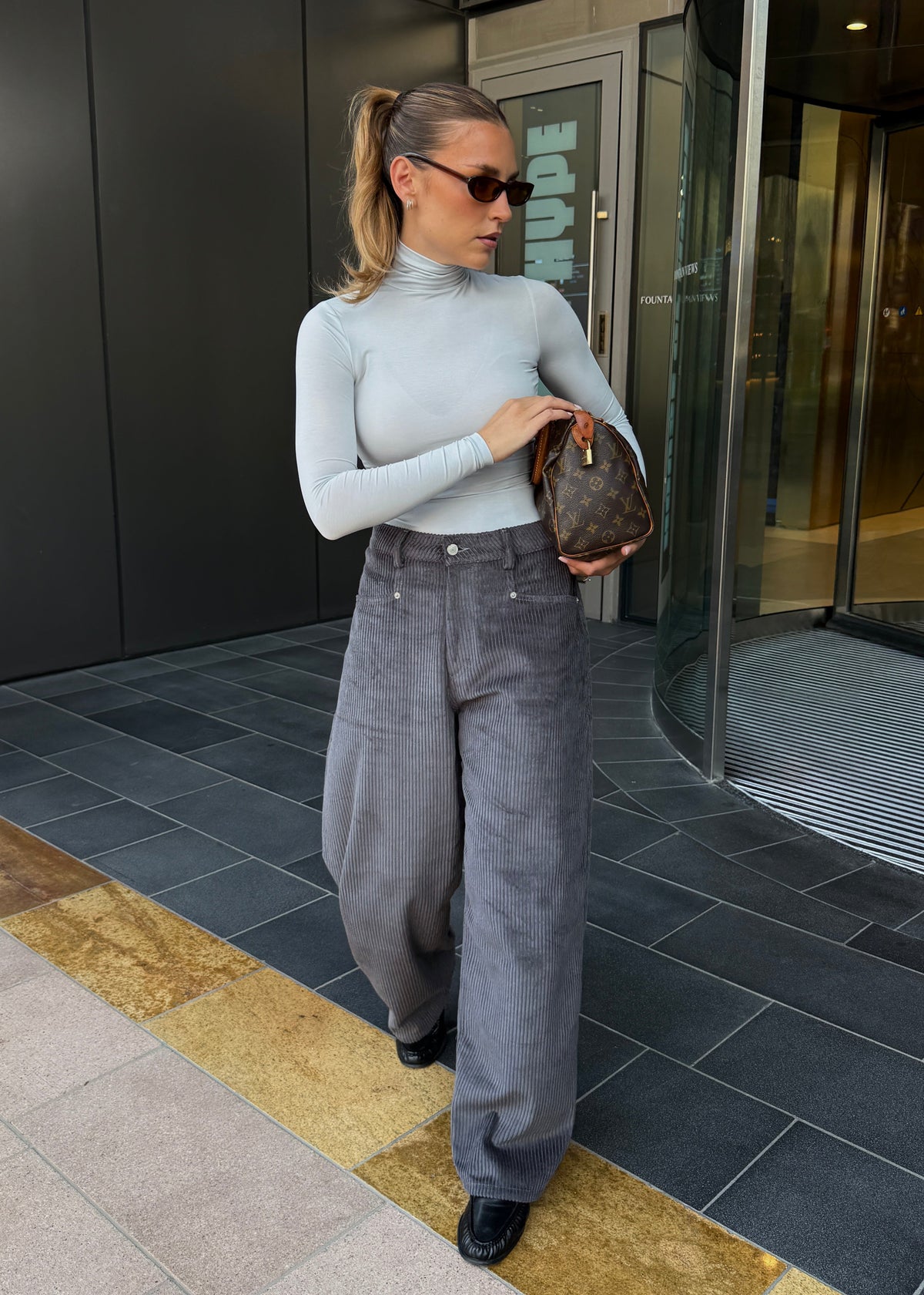 Ava Corduroy Barrel Trousers - Anthracite