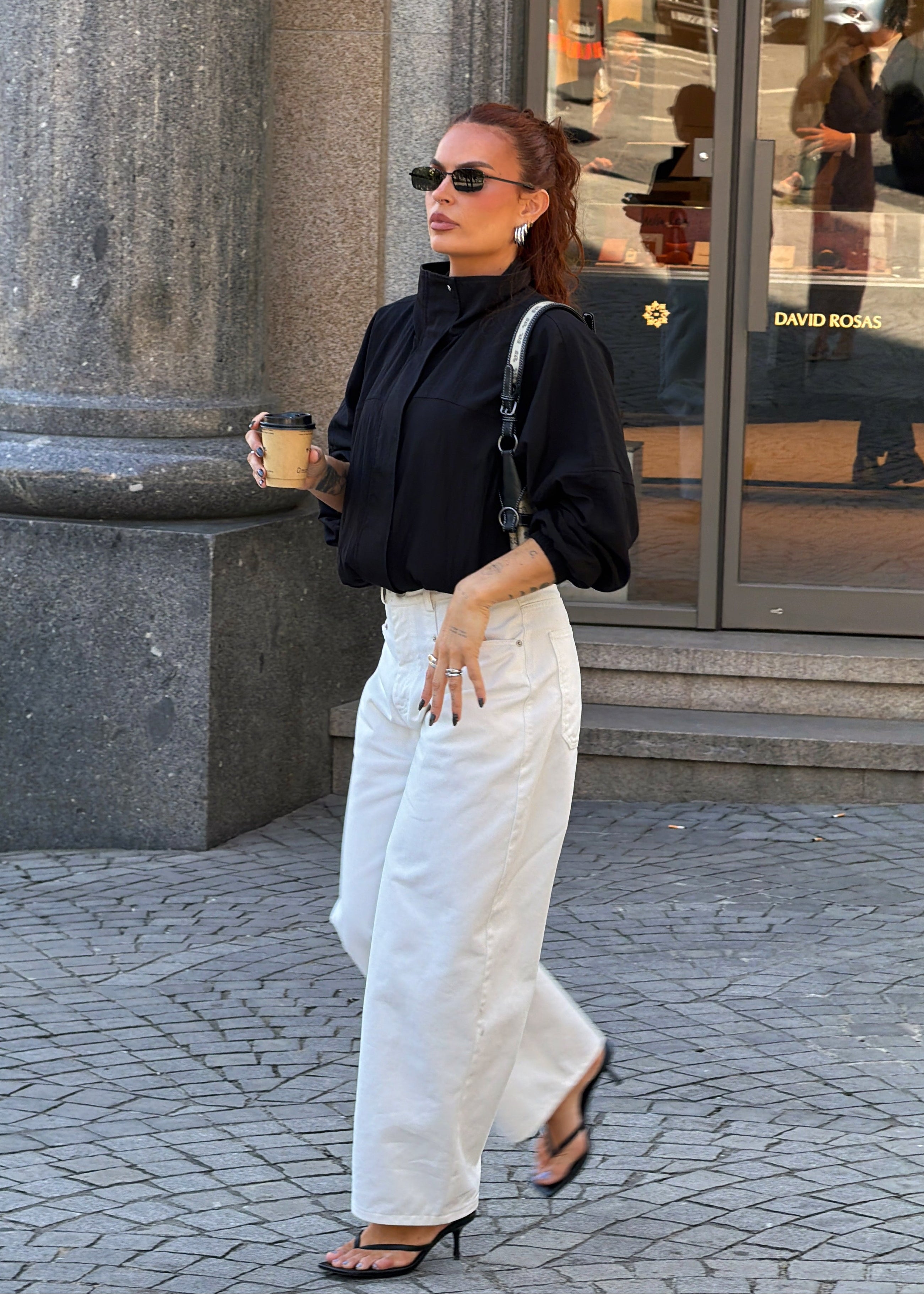 Ava Mid-Waist Barrel Jeans - White