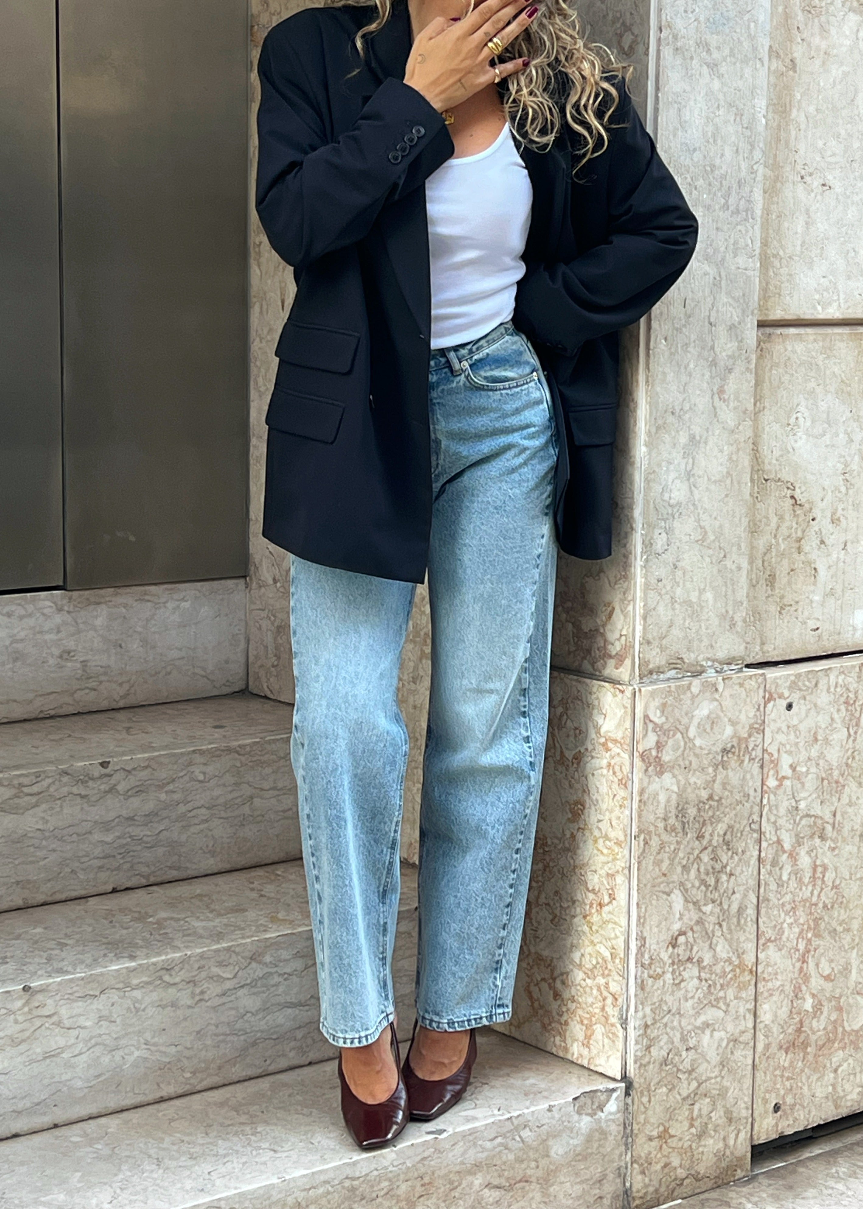 The Billie Jeans - Medium Light Blue