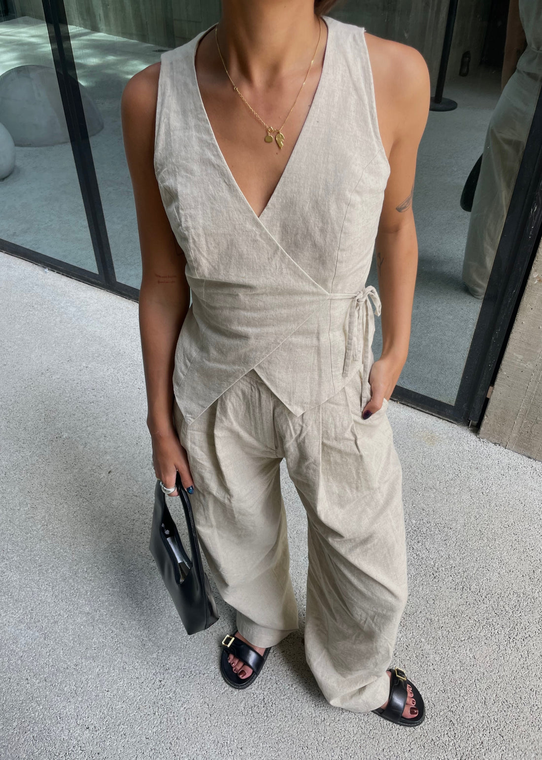 Chloe Linen Vest