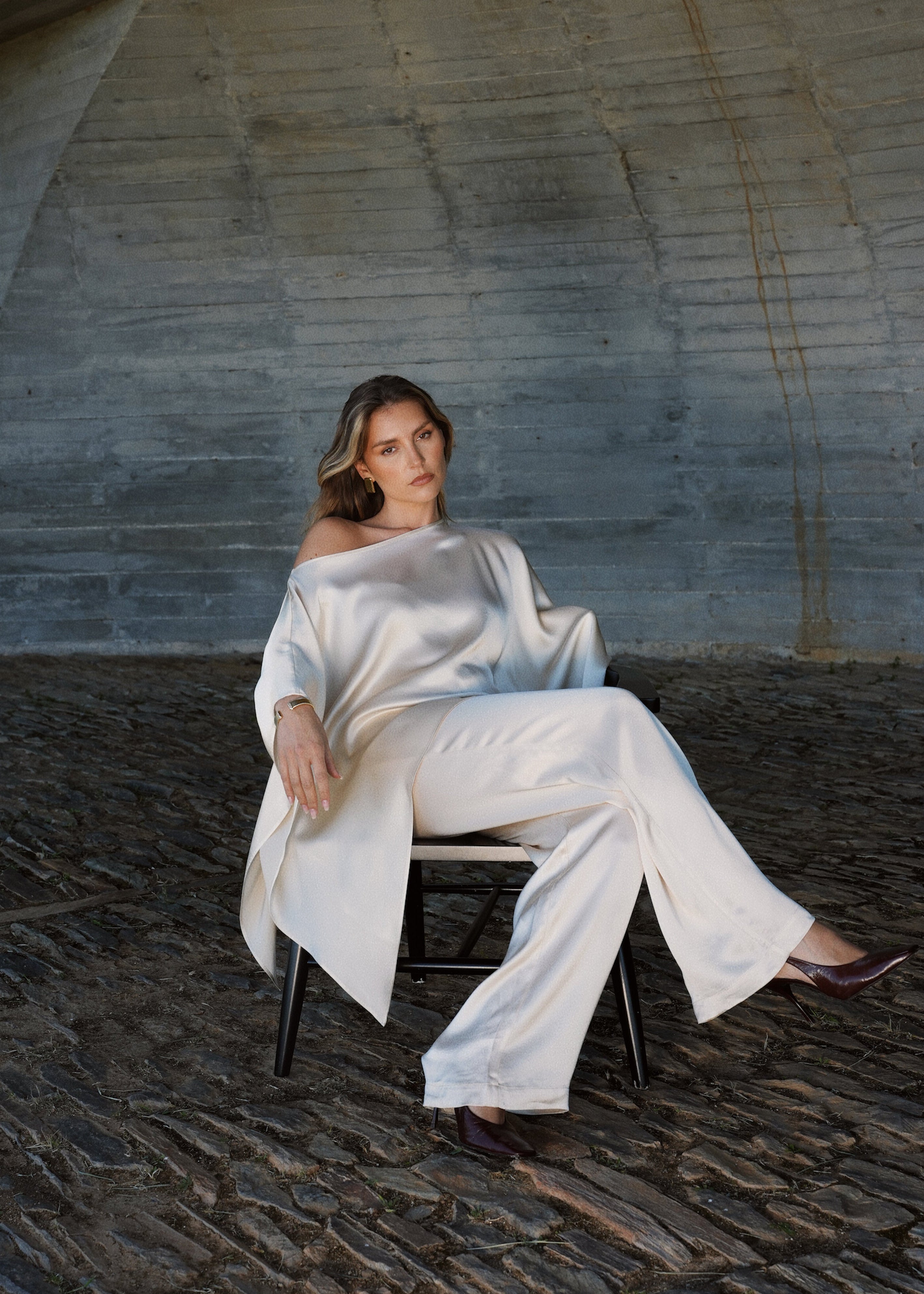 Giulia Satin Cape Top - Champagne