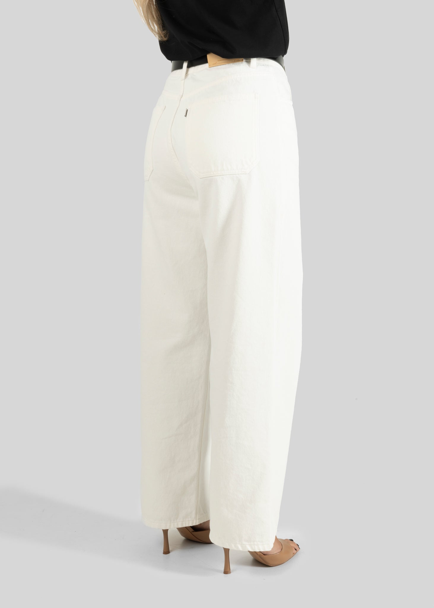 Damian Relaxed White Jeans