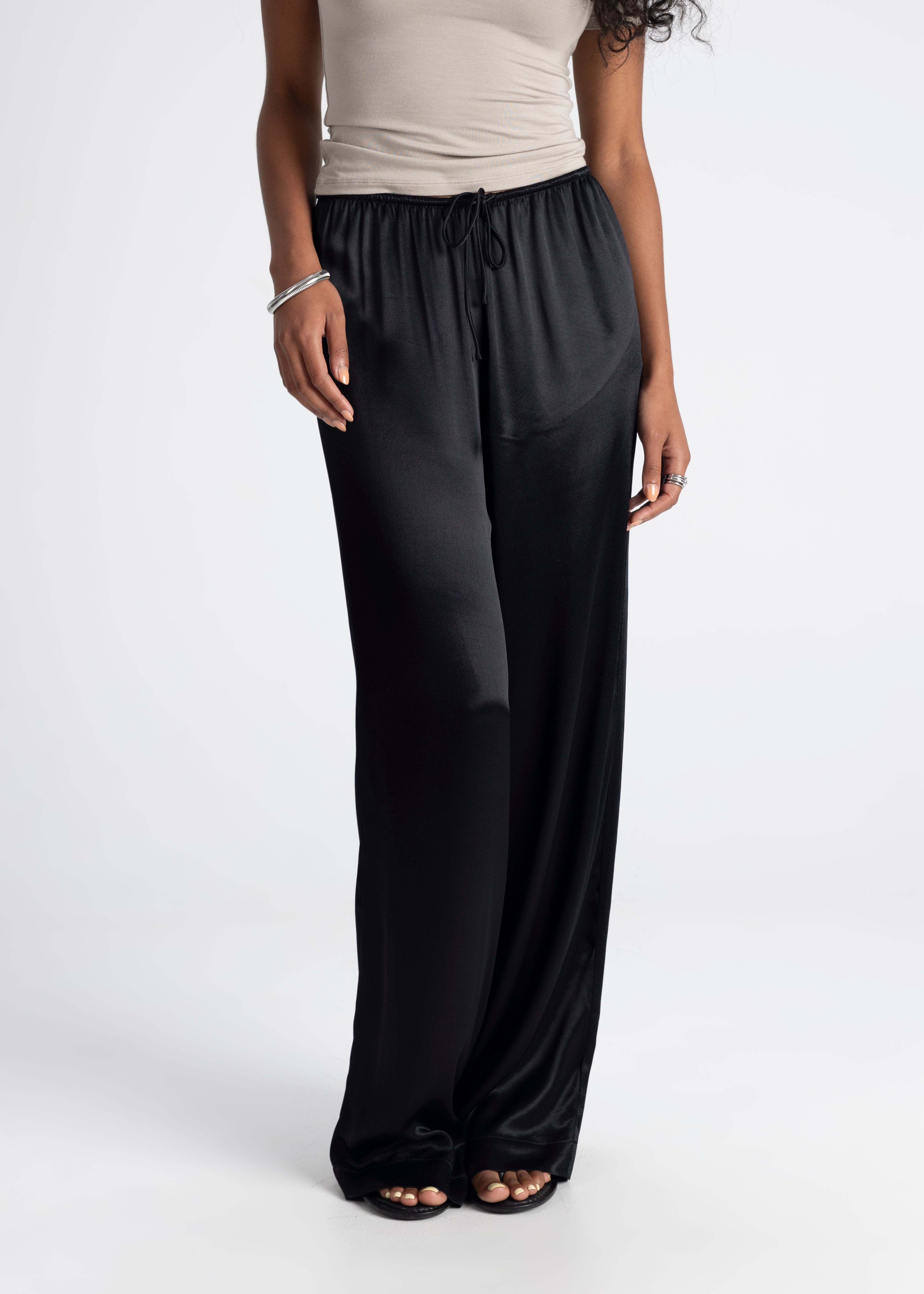 Giulia Loose Satin Pants - Black