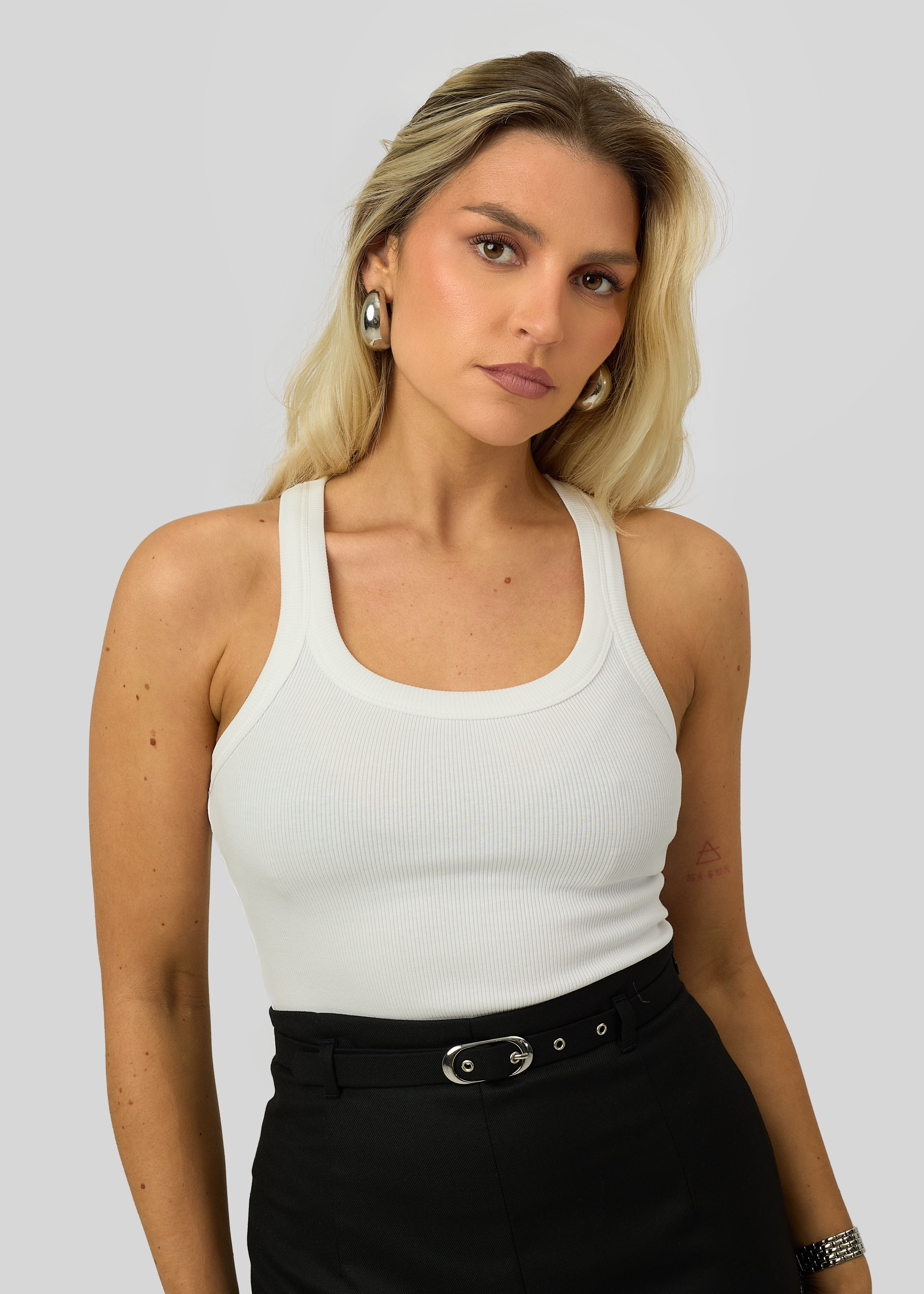T-SHIRTS & TANK TOPS
