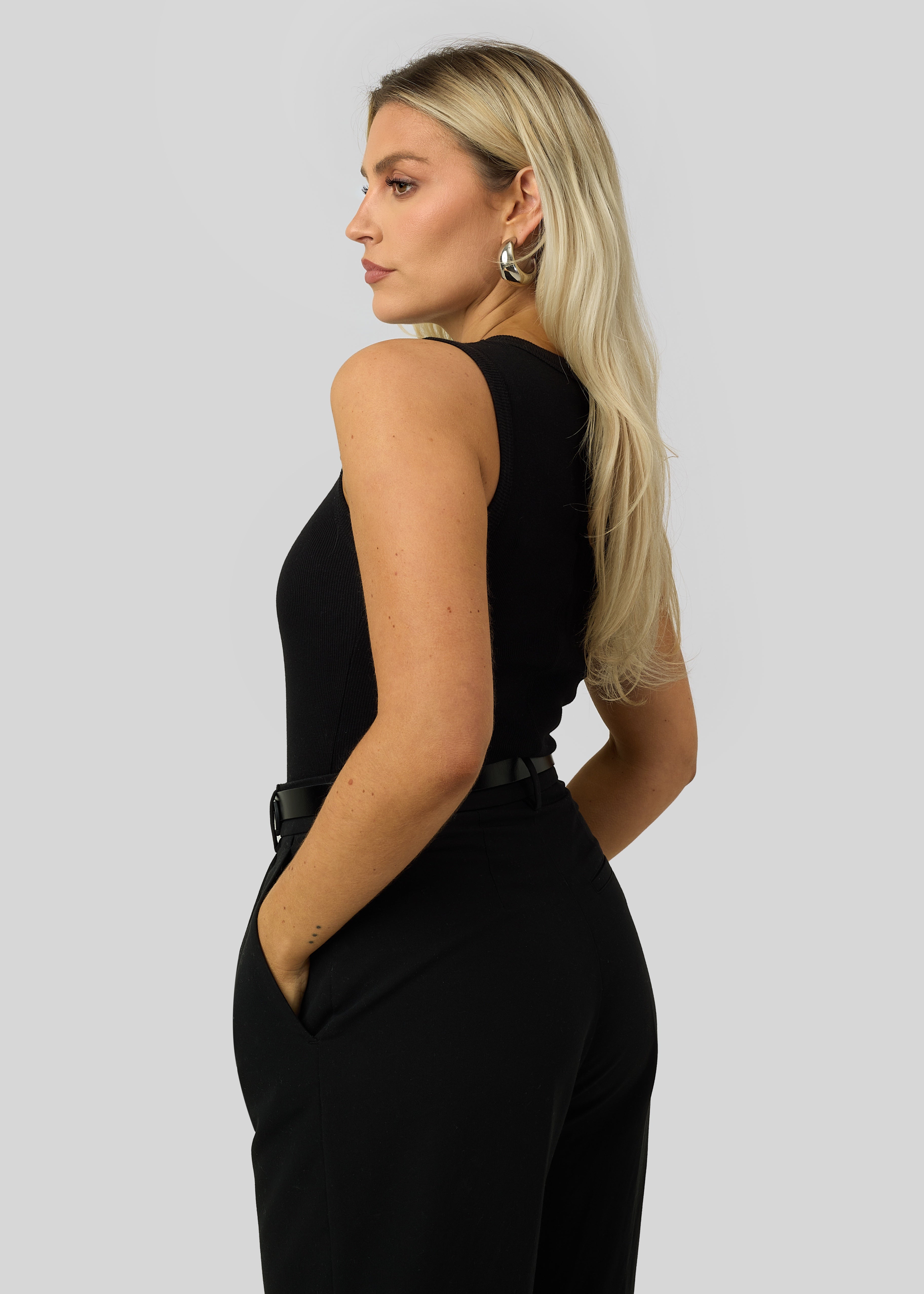 Kurt High-Neck Tank Top - Black
