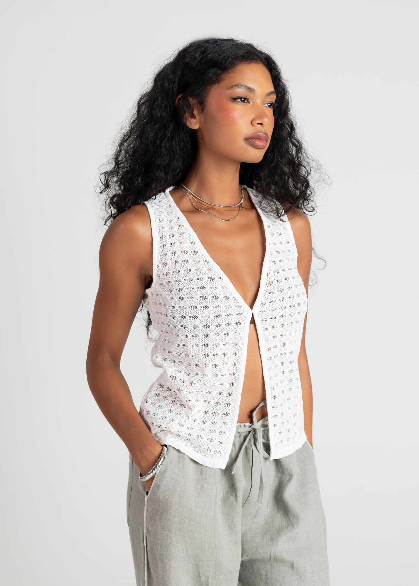 Devi Vest