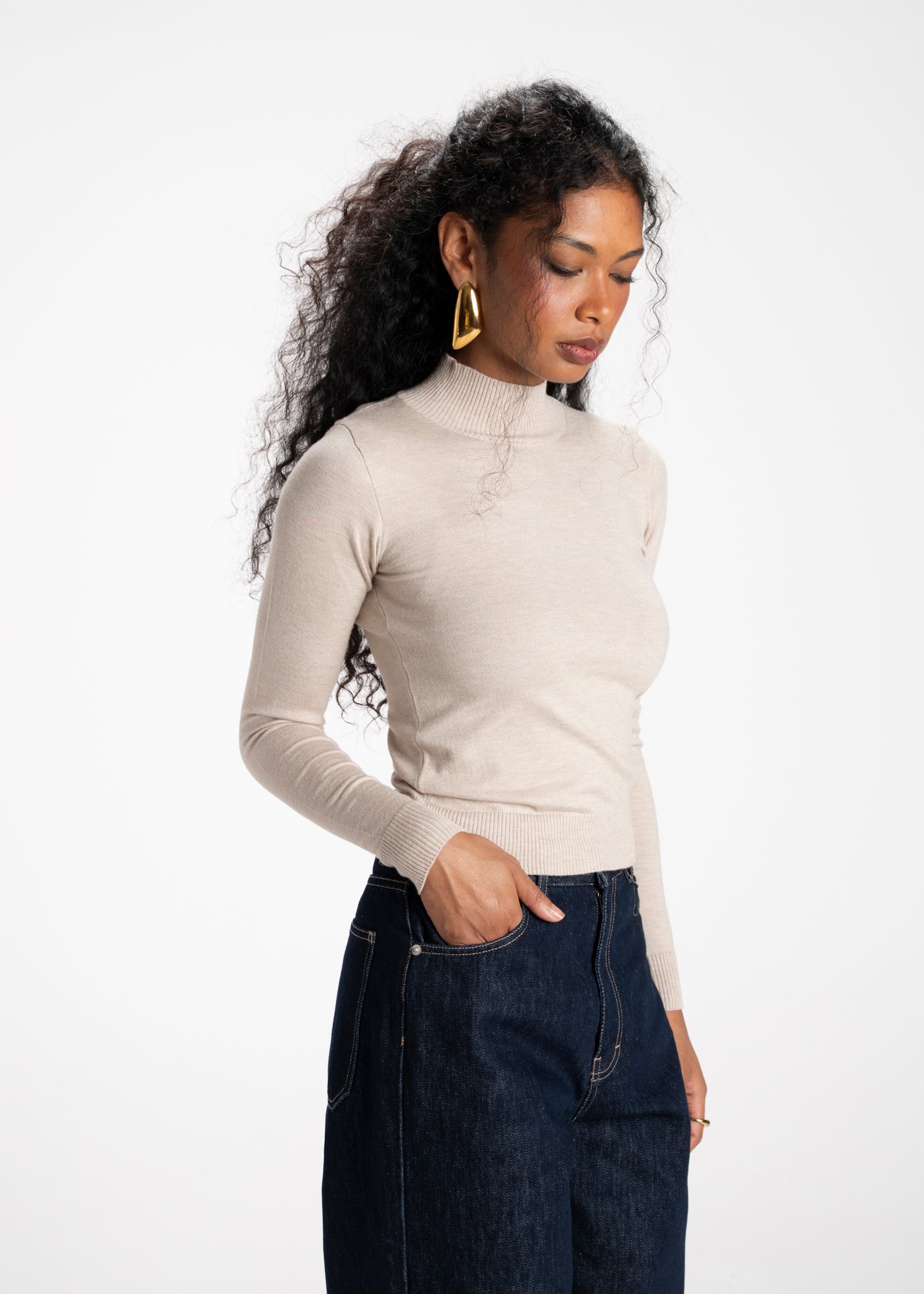 2nd Skin Knitted Mid-Neck Sweater - Beige