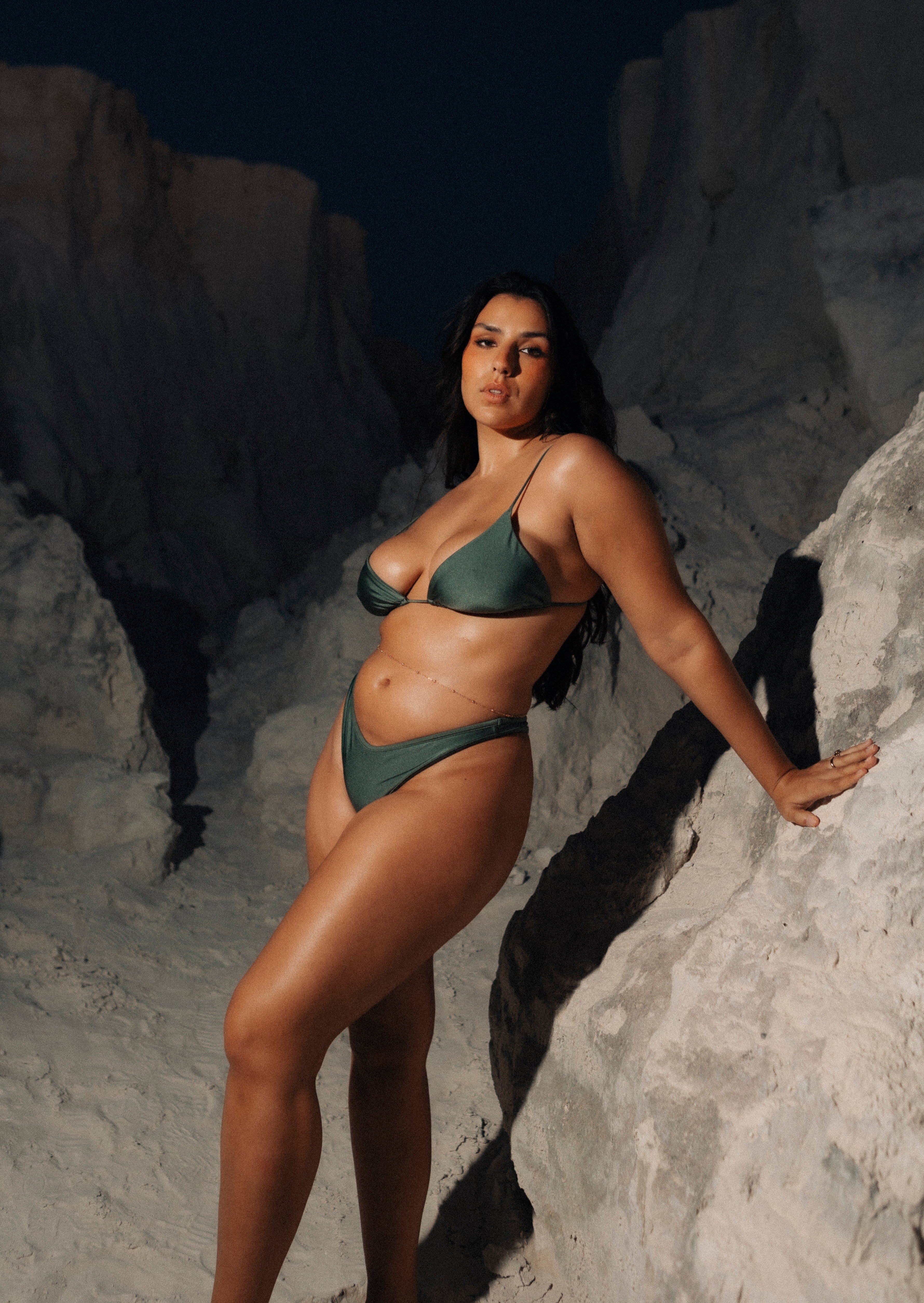 Chani V Cut Bottom - Green