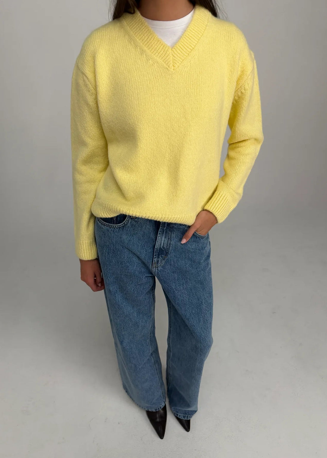 Zoe Oversized V-Neck Sweater – Yellow