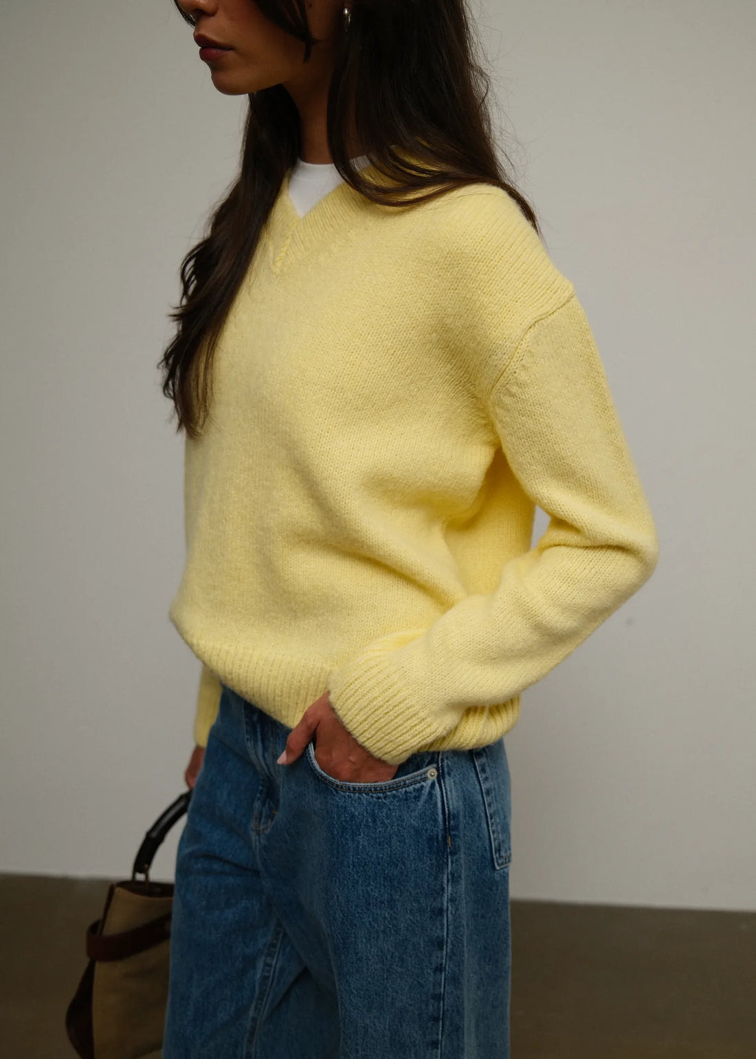 Zoe Oversized V-Neck Sweater – Yellow