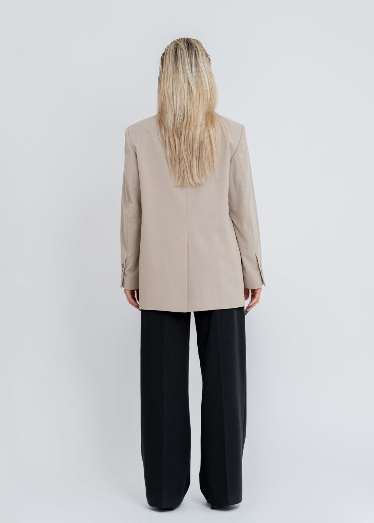 Enzo Tailored Blazer - Greige Limited Edition