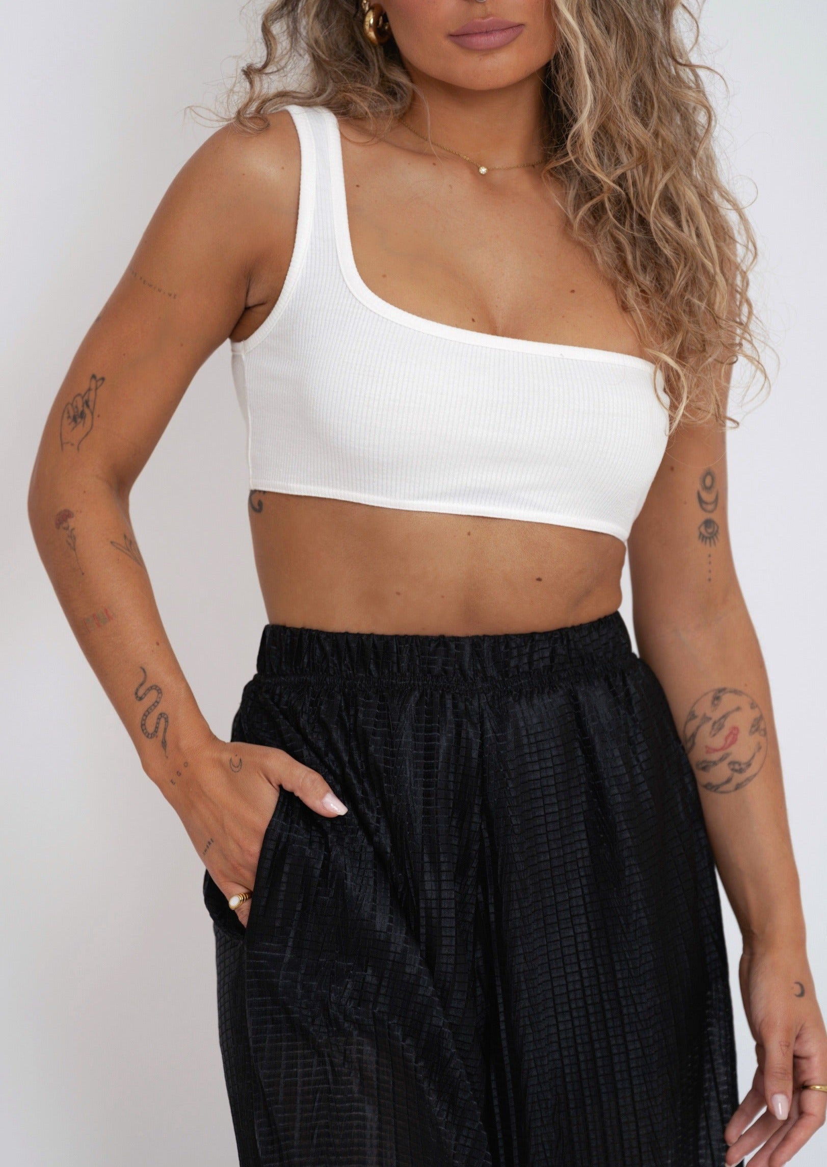 One shoulder ribbed Top - White